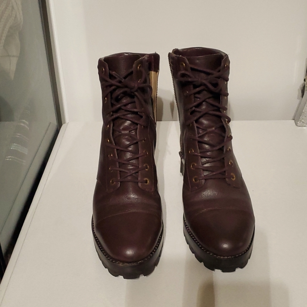 michael kors ankle boot    size 9 color brown